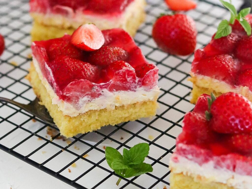 Erdbeerkuchen mit Vanillecreme