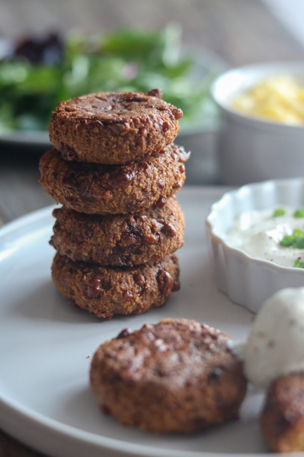 Vegetarische Käse Frikadellen aus dem Backofen