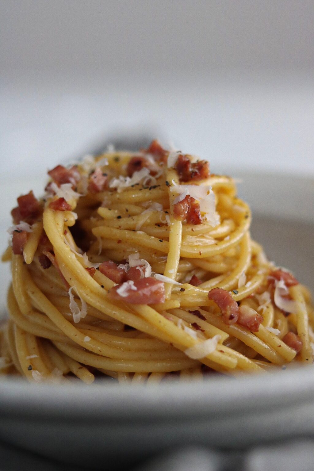 Spaghetti Carbonara ohne Sahne - Prinzessinnenschmarrn