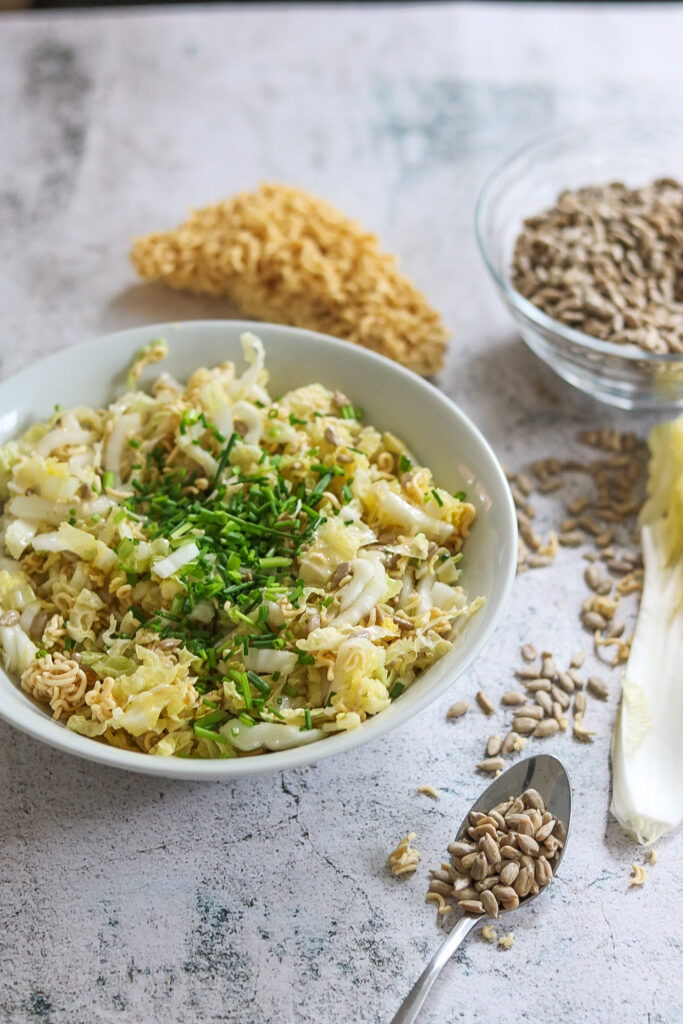 Chinakohlsalat mit Mienudeln