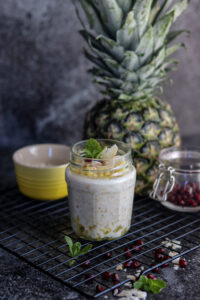 Pina Colada Overnight Oats