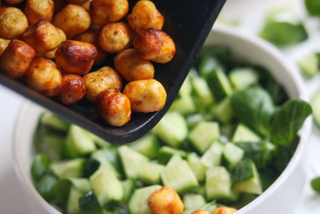 Knuspriger Gnocchi Salat - mit Airfryer Gnocchi 7 crispy gnocchi